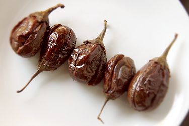 20111025-Dry-Masala-Stuffed-Eggplant.jpg