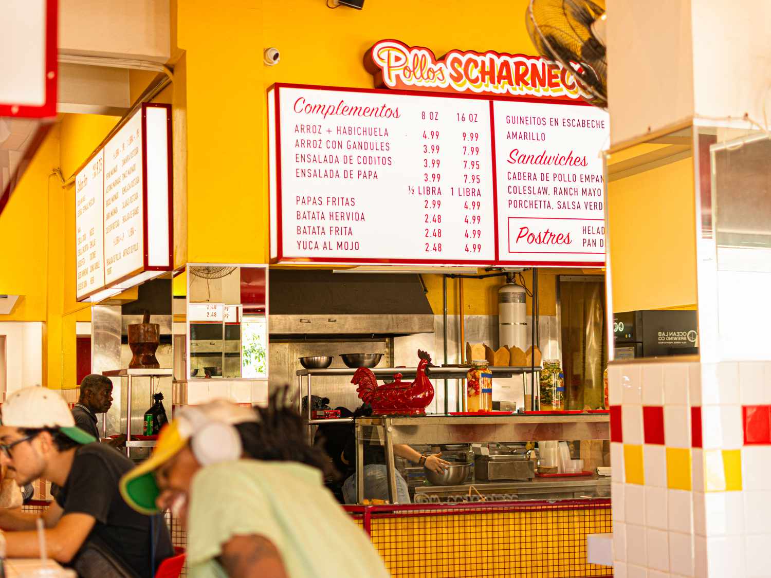 Inside of Pollos Scharneco