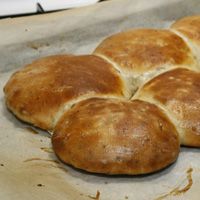 20091030-burger-buns.jpg