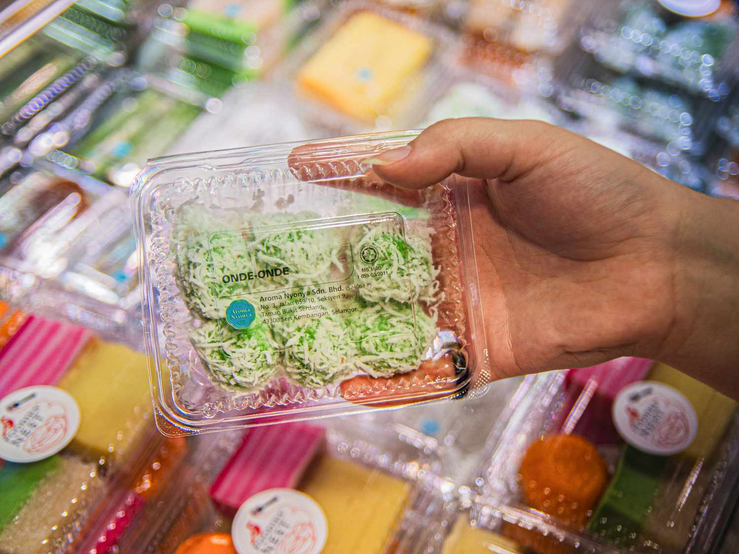 Onde-Onde in a package