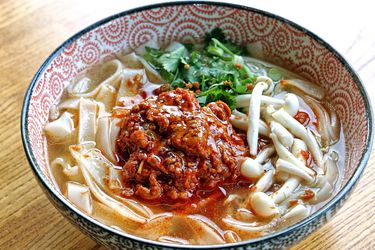 20180503-Guide to Lao Food-Gaeng Som-Jai Williams