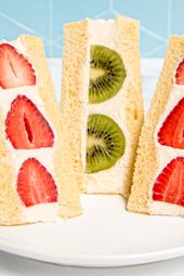 Side view of three fruit sandos