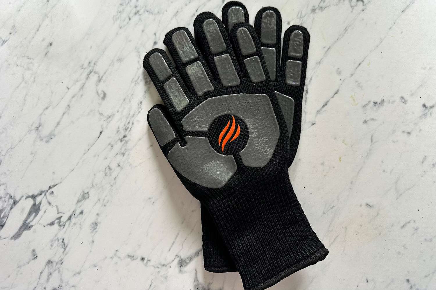 The inside of the Blackstone Griddle Gloves