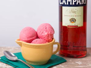 20150523-campari-fro-yo-vicky-wasik-1.jpg