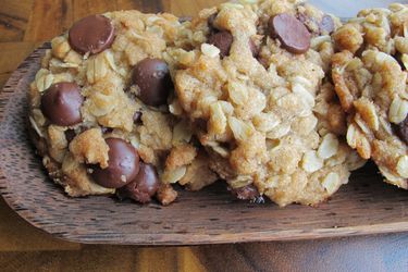 oatmeal chocolate chip cookies