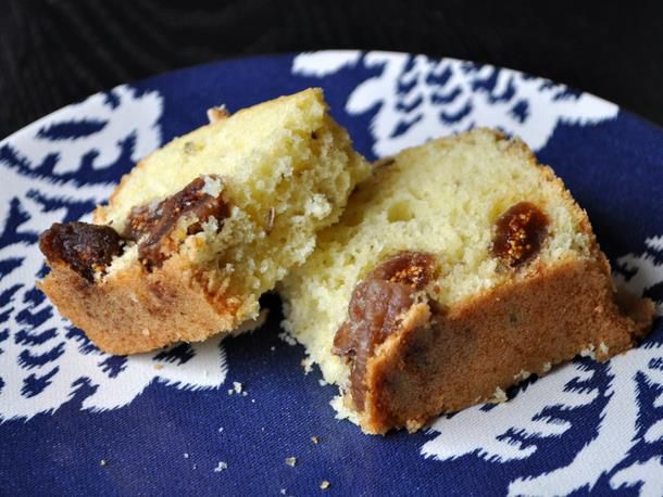 Fennel Fig Quick Bread