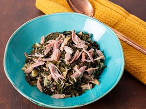 Braised collard greens with smoked turkey.
