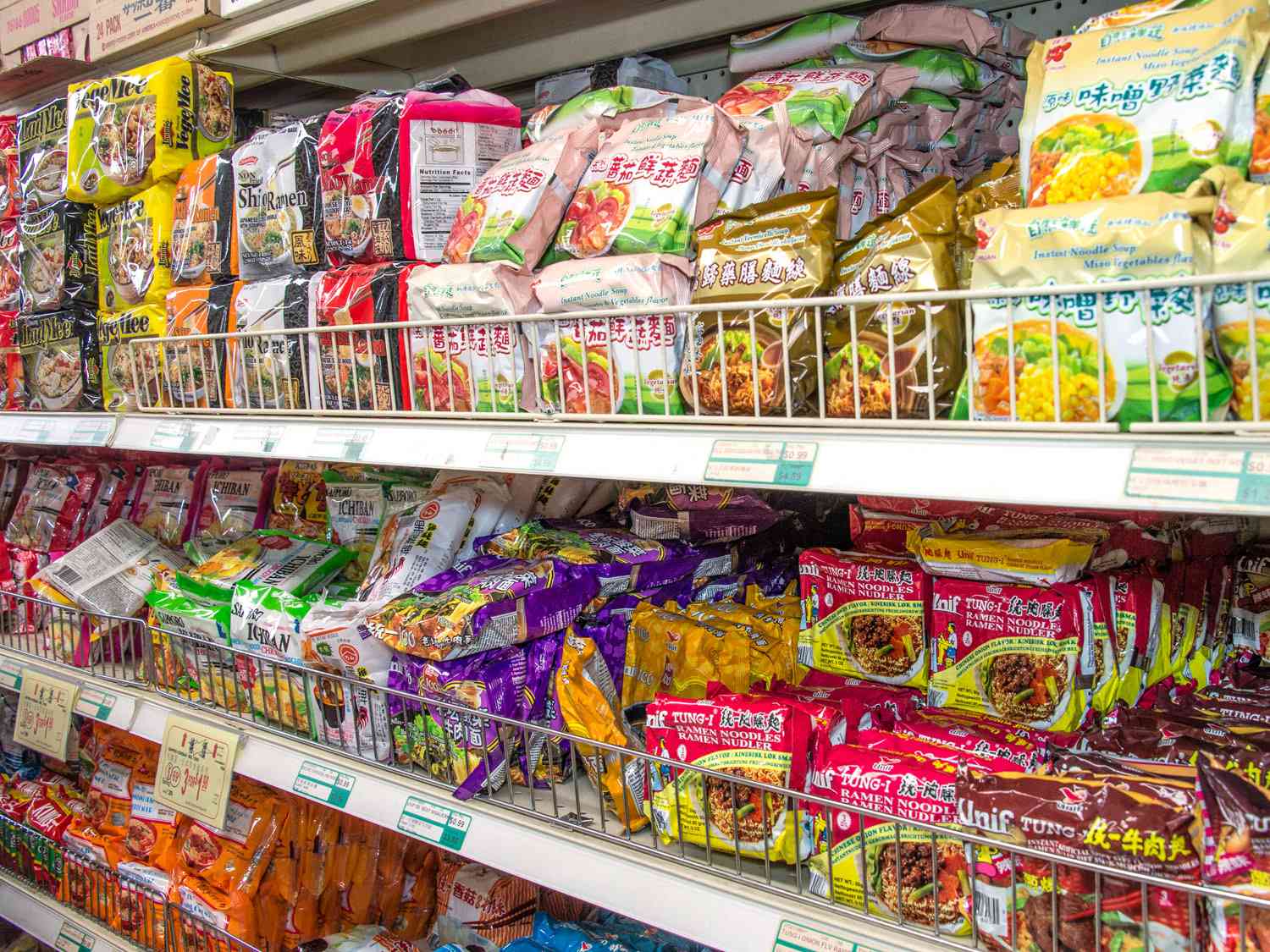A section of ramen noodles in a grocery store.