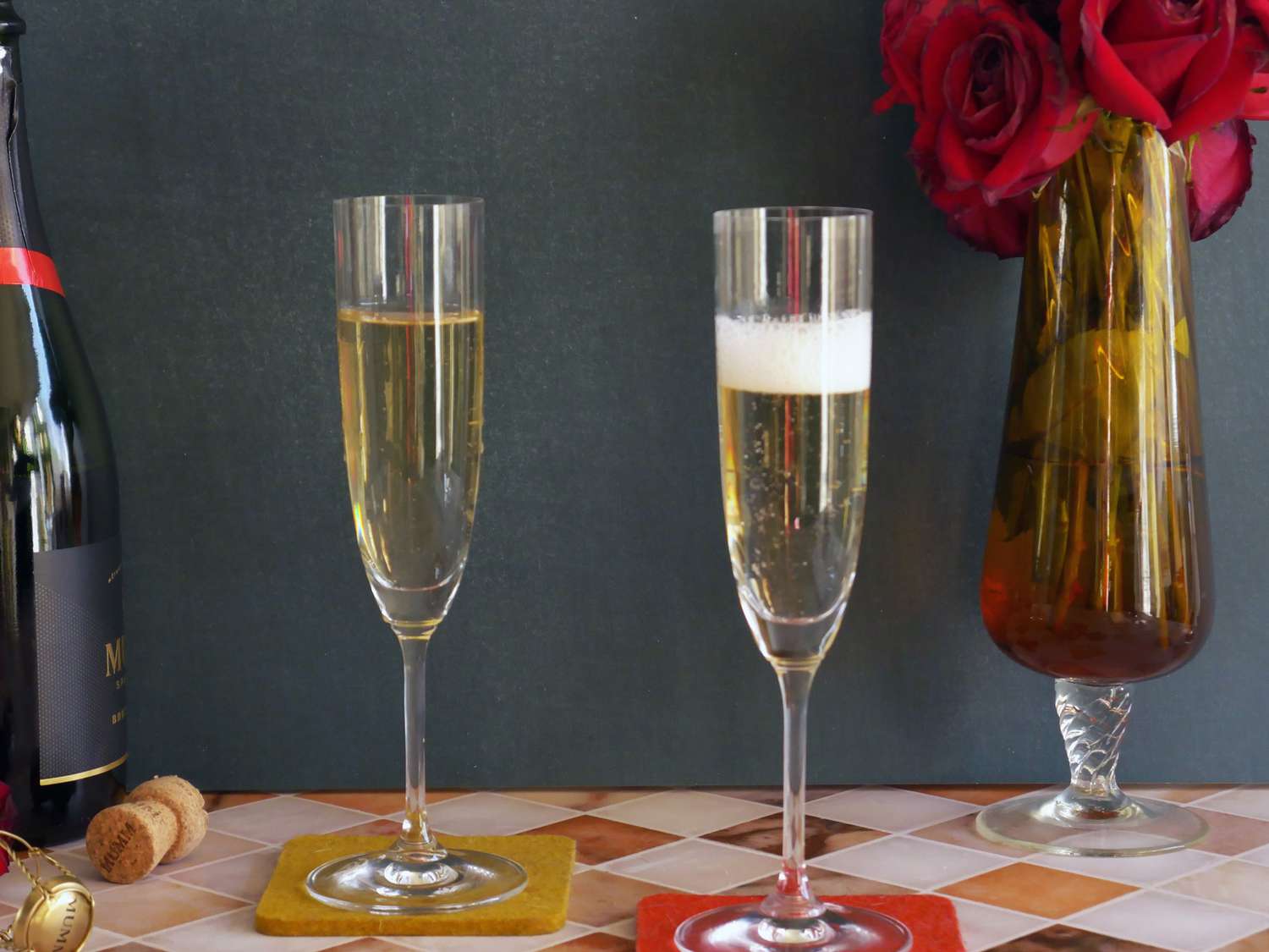 riedel flute glasses with champagne in them