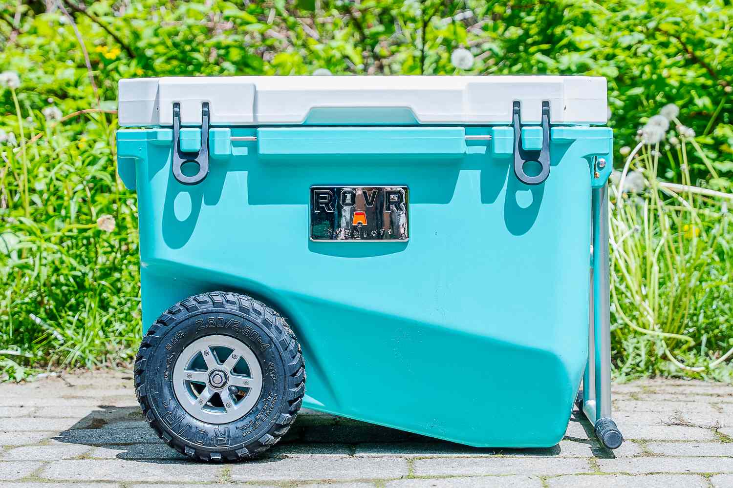 Rovr RollR 60 Wheeled Cooler outside