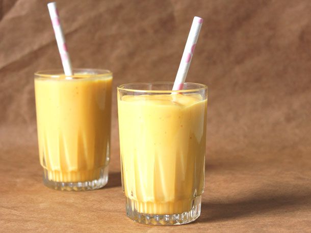 20130330-246496-kefir-mango-lassi.jpg