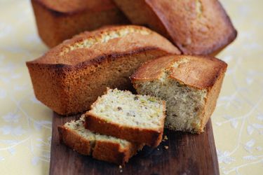 20110518-127677-Serious Sweets-Olive Oil Cake-Primary.jpg