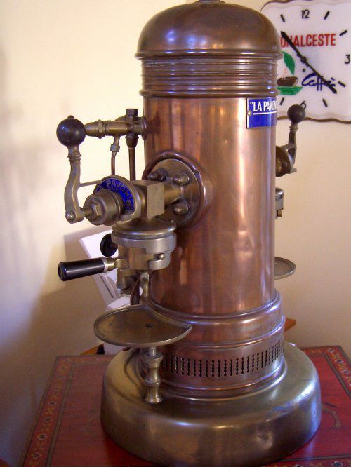 20110419-antique-machine.jpg