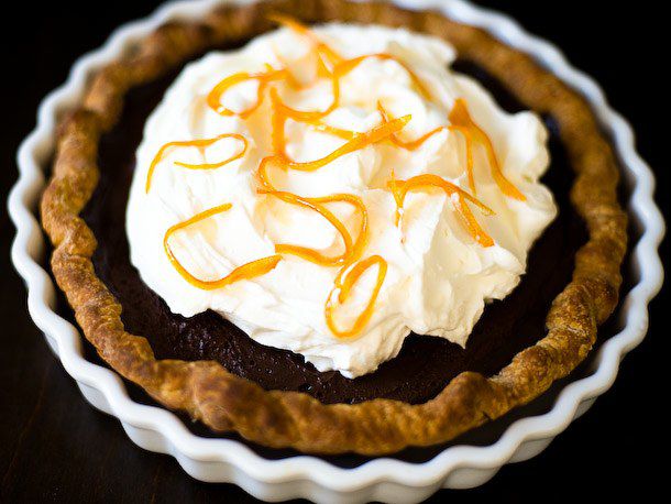 20111205-182838-chocolate-orange-pie-610x548-1.jpg