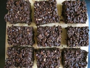 Overhead view of sliced chocolate rice krispie treats.