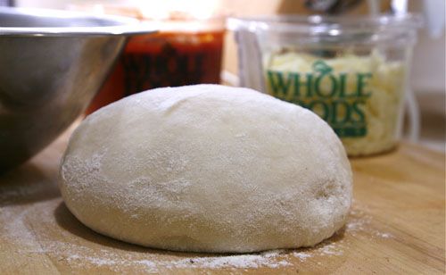 20100222-whole-foods-pizza-dough-ball.jpg