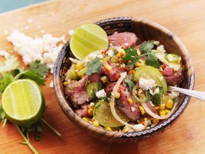 20140915-steak-corn-tomatillo-salad-recipe-7.jpg