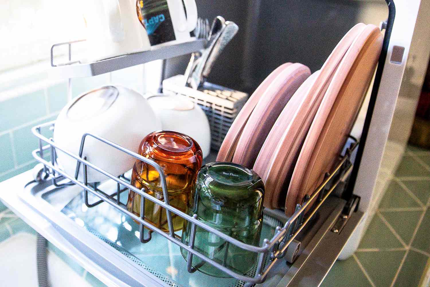 Clean dishes in the Hermitlux countertop dishwasher.