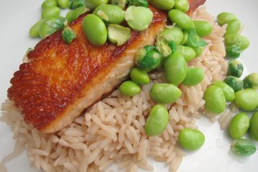 20121015CrispySalmonWithWasabiEdamame.jpg