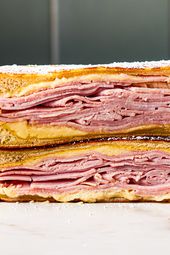 Side view of a monte cristo
