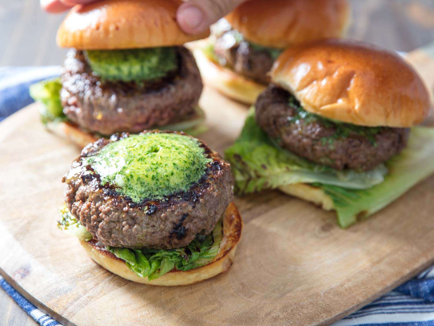 20180703-garlic-confit-hotel-butter-burger-vicky-wasik-12