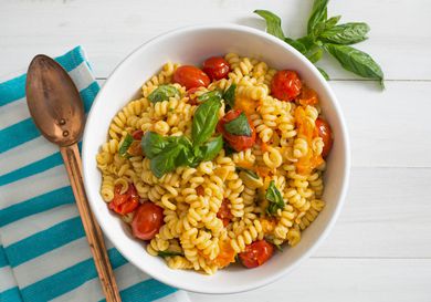 20150604-pasta-salad-italian-tomato-basil-daniel-gritzer-11.jpg