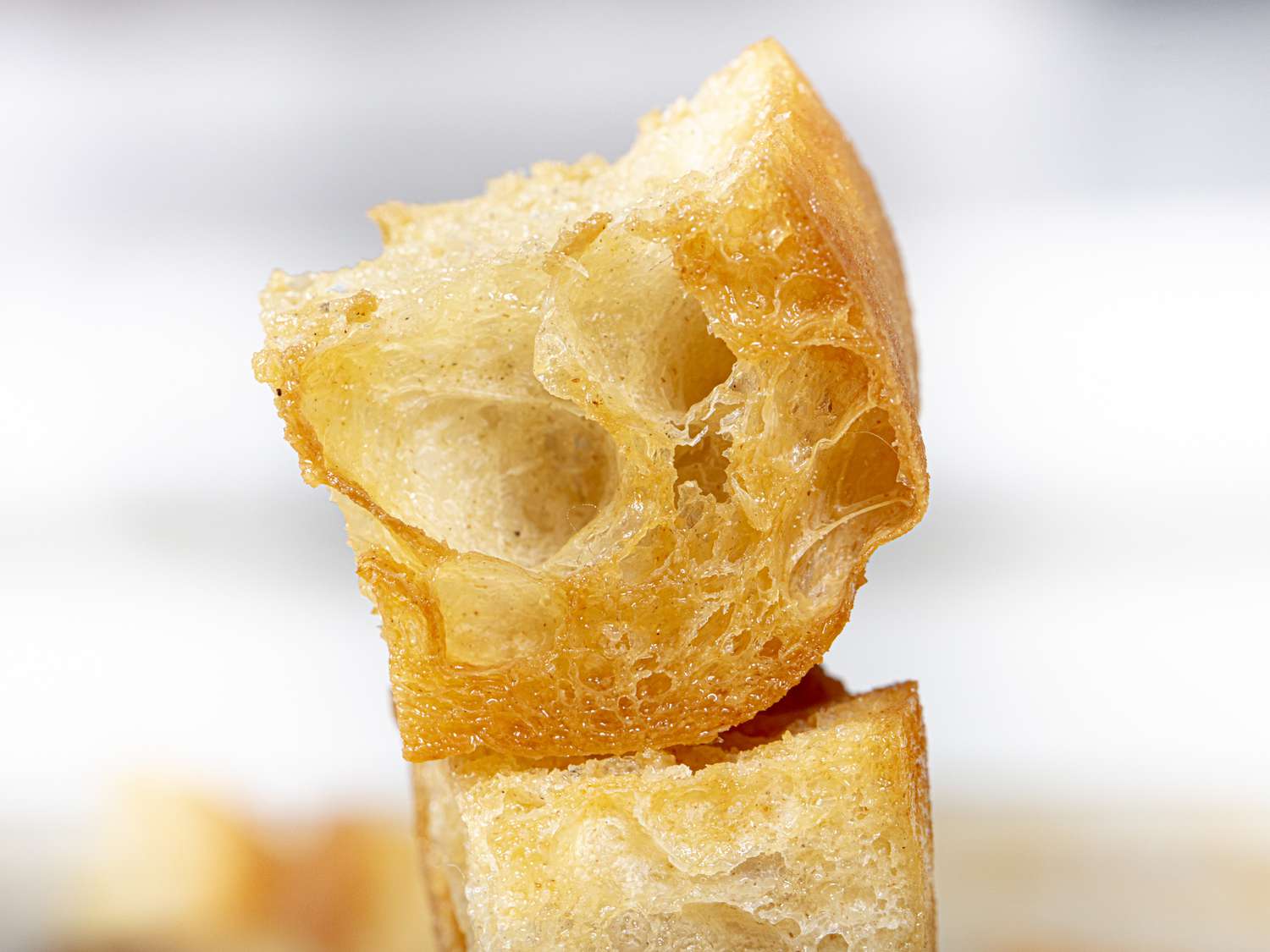 Side view of crouton