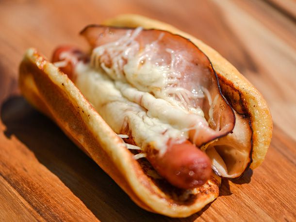 Closeup of a Monte Cristo dog.