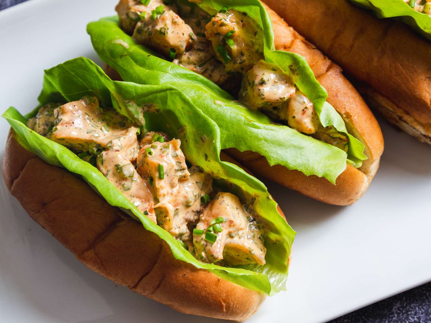 finished grilled shrimp rolls