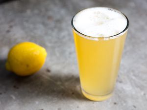 20170608-radler-cocktails-lemon-vicky-wasik-1.jpg
