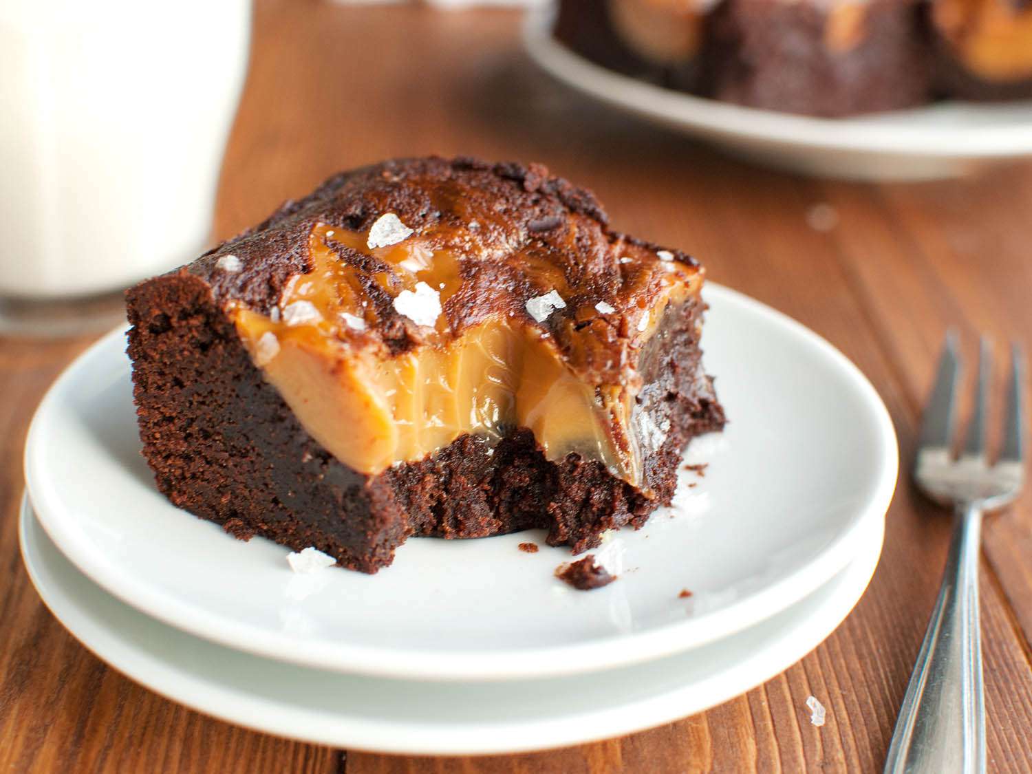 20150121-salted-dulce-de-leche-brownies-nila-jones-7.jpg