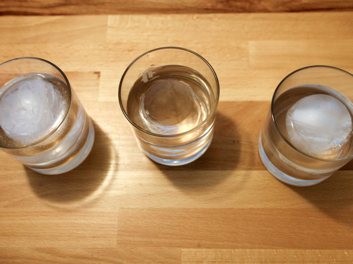 20140715-three-ice-balls-melt-test.jpg