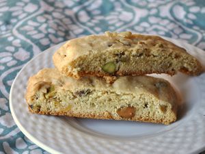 20130509-cookiemonsterpistachiooliveoilbiscotti.JPG