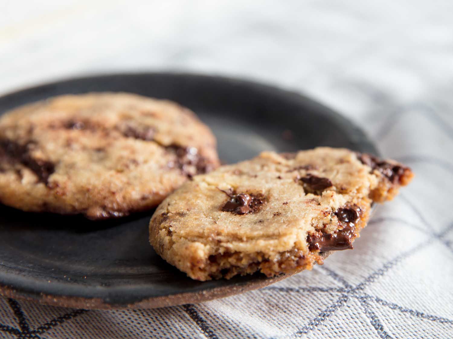 20180529-vegan-chocolate-chip-cookies-vicky-wasik-27
