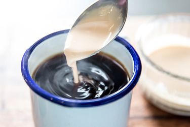 20171220-caramelized-cream-vicky-wasik-1-3