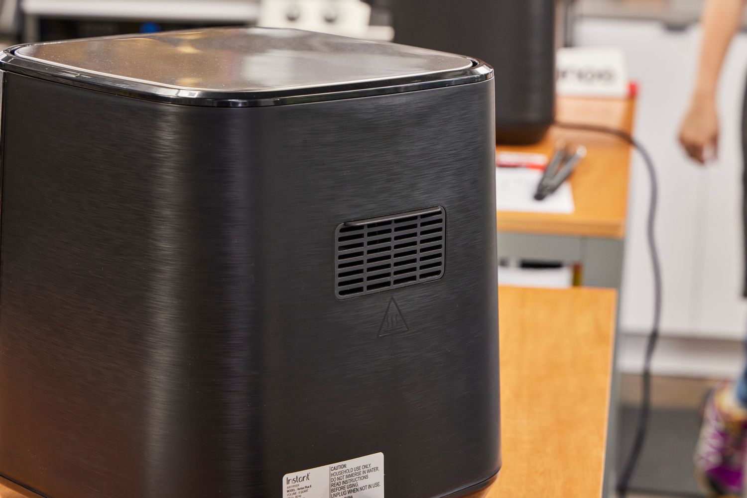 The back of the Instant Vortex Plus 6QT XL Air Fryer