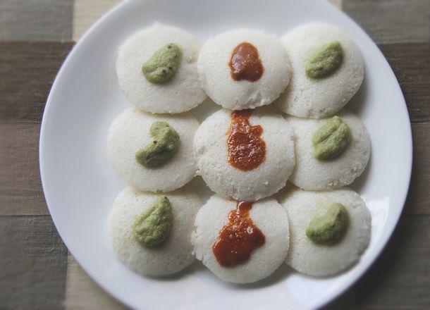 15.9.2013-Idli, Indian steamed RIce and Lentil cakes.jpg