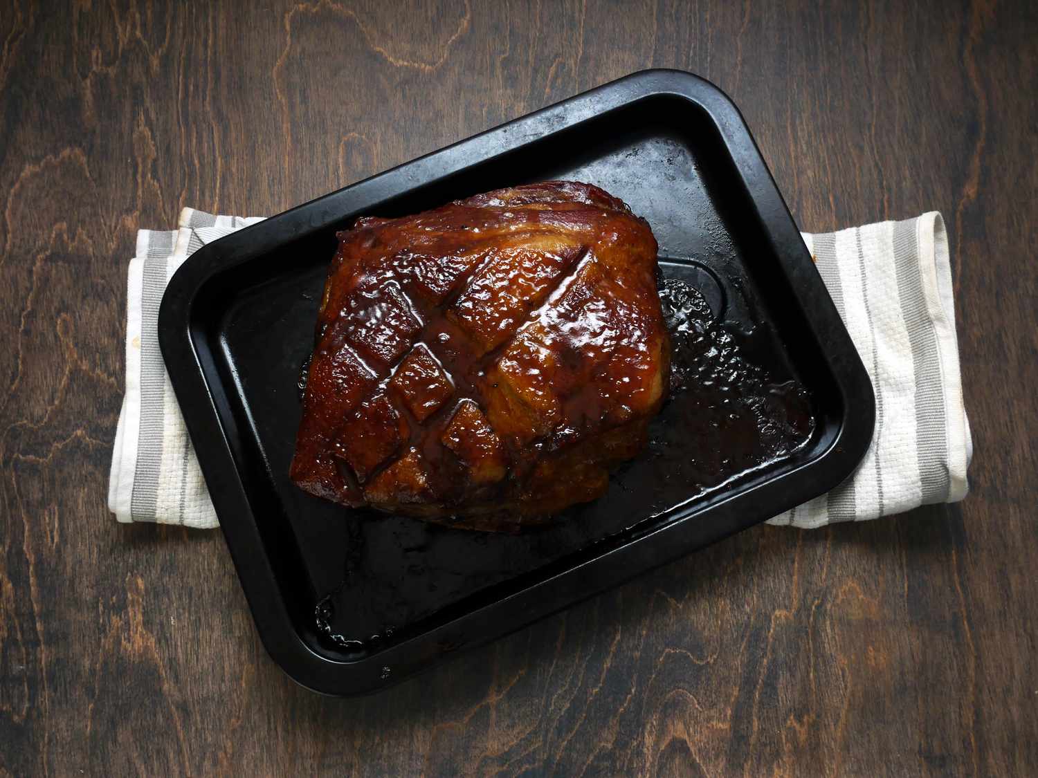 an overhead view of the Goldbelly ham, which is glazed in barbecue sauce. 