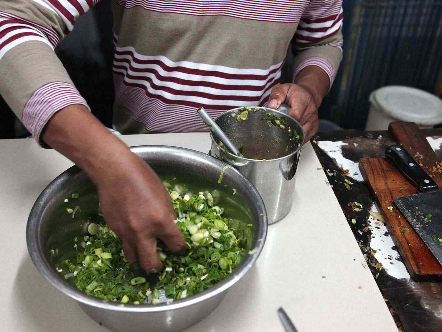 Green onions for martabak
