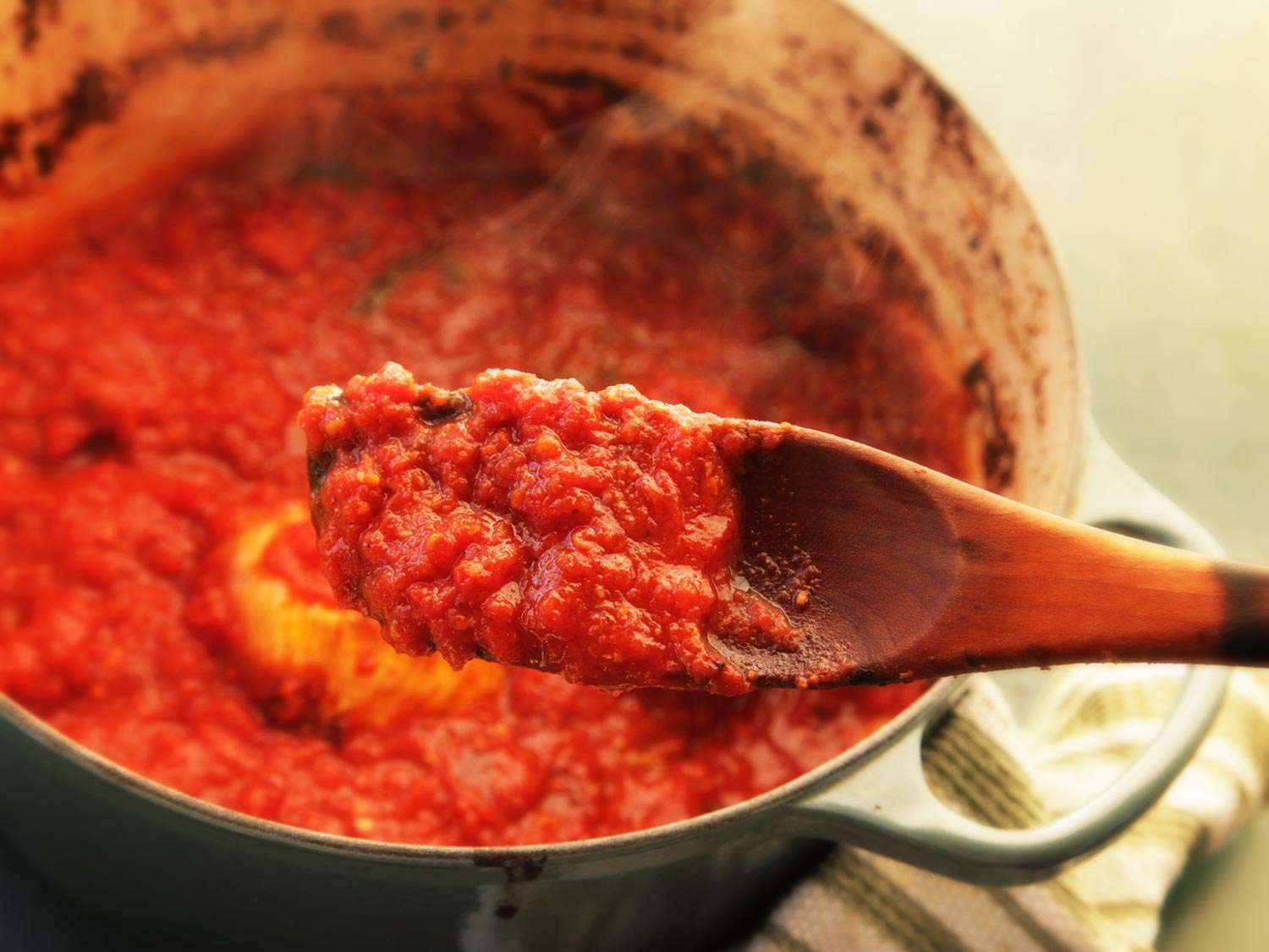 The Best Slow-Cooked Tomato Sauce 