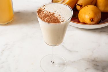 Side view of coquito