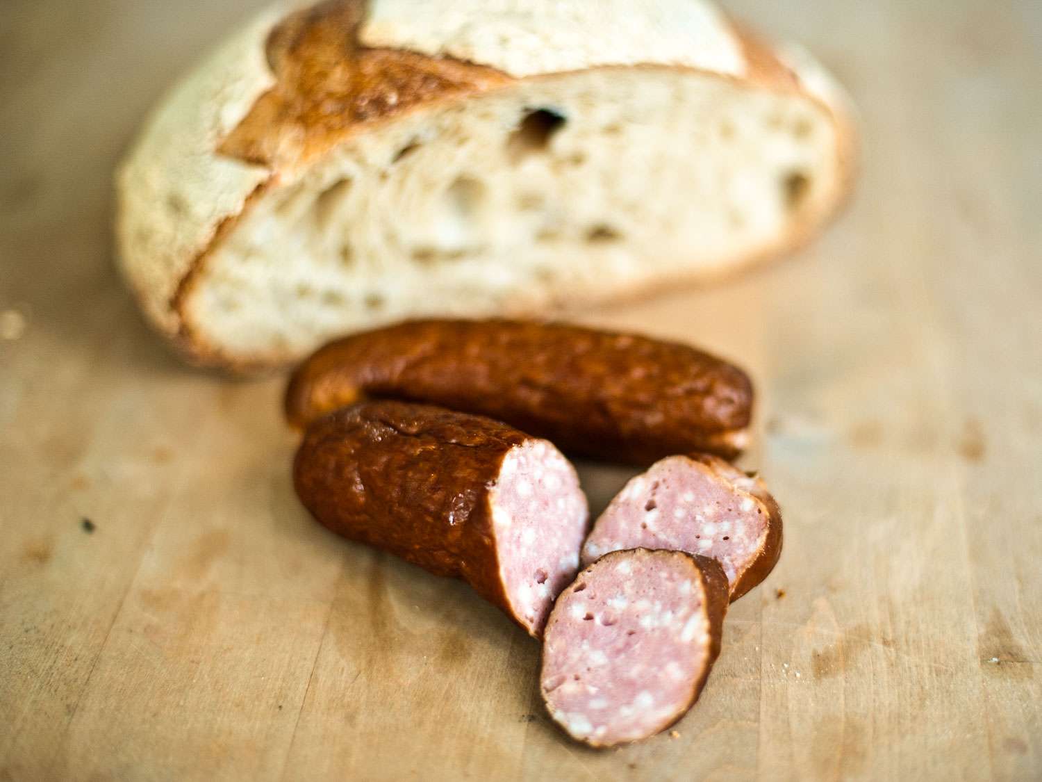 Ha'erbin Pork Sausage with bread 