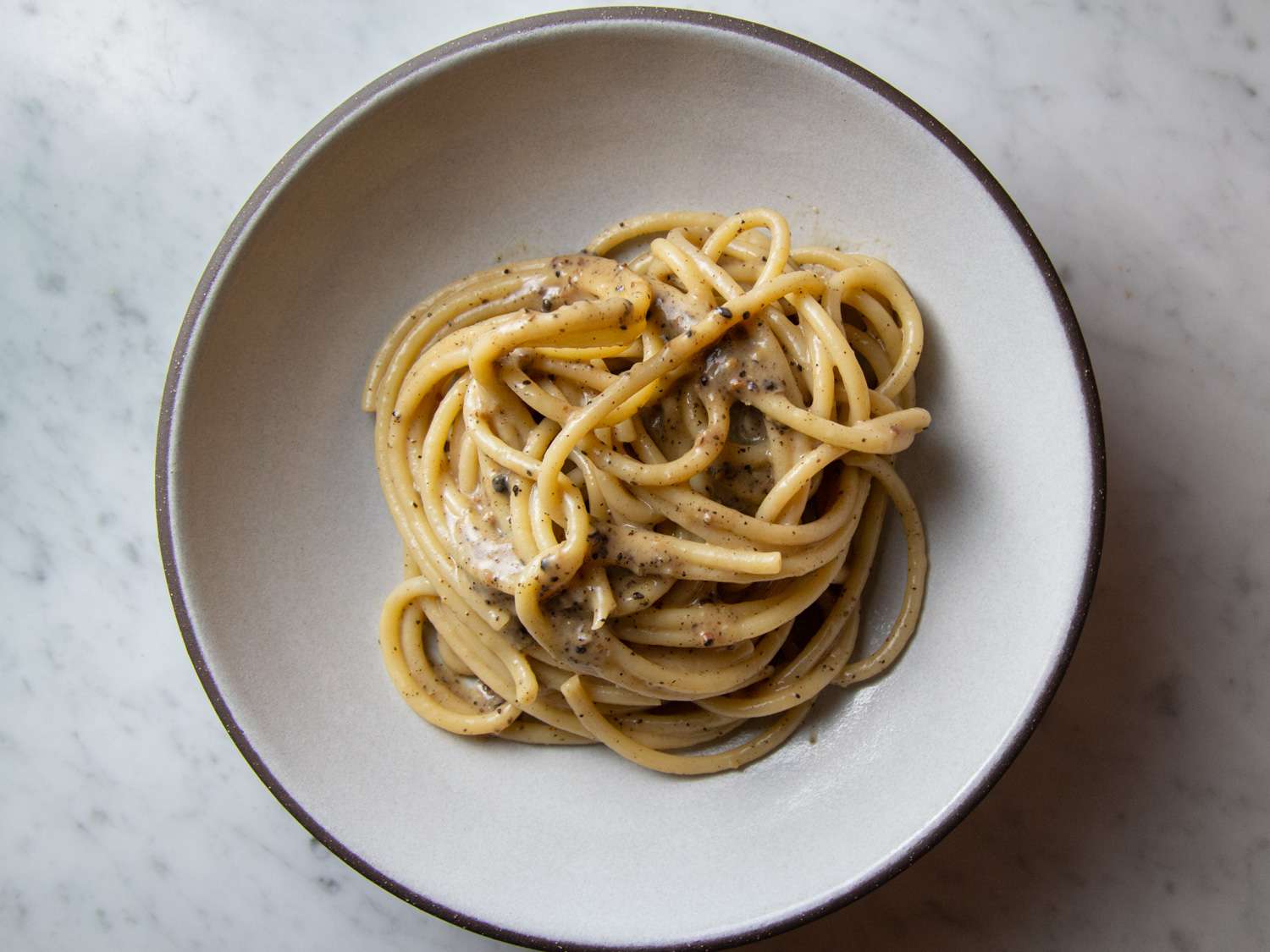a bowl of cacio e pepe