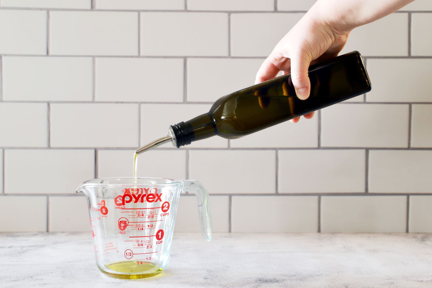 Zulay Glass Olive Oil Dispenser