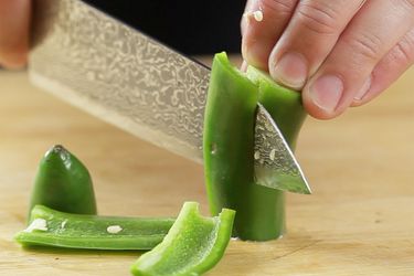 20170120-chopping-chilies-primary.jpg