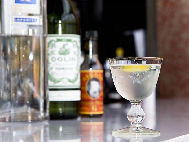 20130416-201935-scofflaw-martini-610p-Roger-Kamholz.jpg
