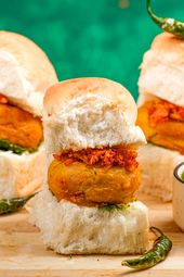 Side view of vada pav