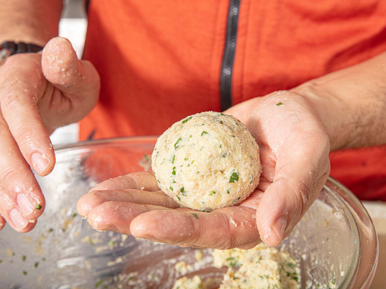 Side view of rolling Canederli 