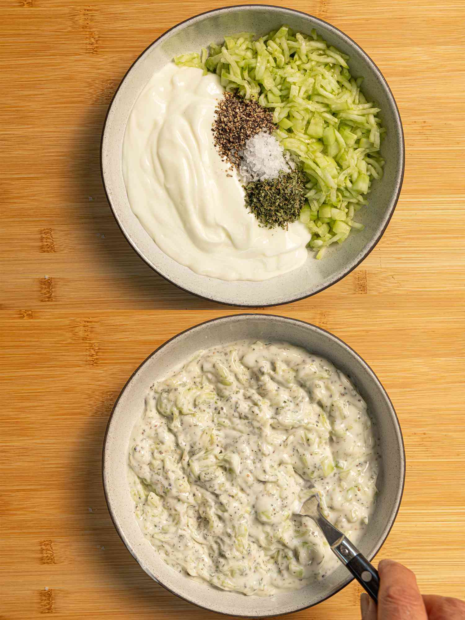 stirring cucumber - MaÌst-o-KhiaÌr-NaderMehravari-step2