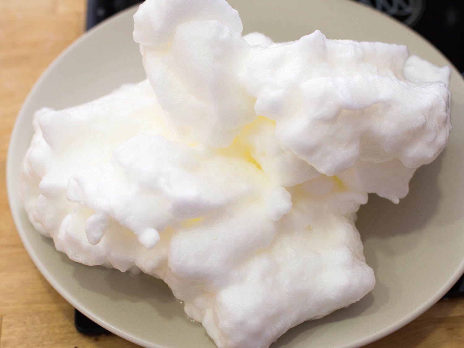 20141021-egg-whites-yolk-test-daniel-gritzer-8.jpg